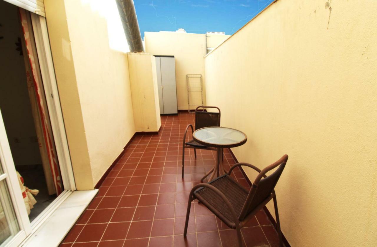 Apartamento Calle Cruz ฟูเอนฮิโรลา ภายนอก รูปภาพ